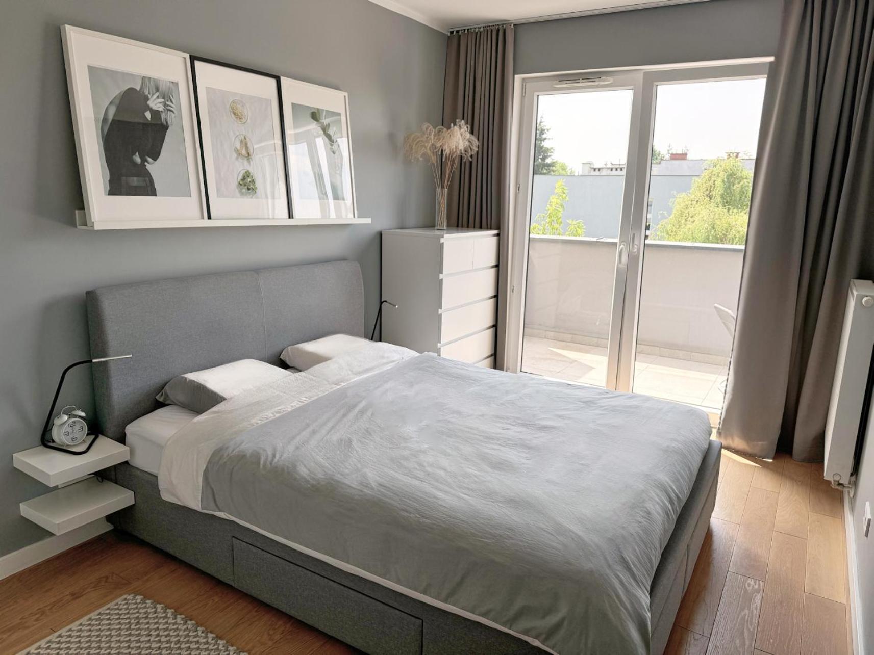 - Grunwald - Lasek Marcelinski Apartment